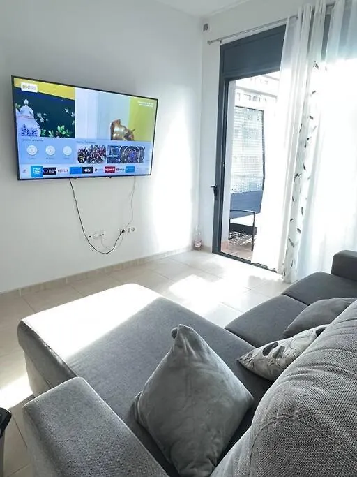 아파트 Apartamento Con Piscina ,Parking Y Aire Acondicionado Sant Carlos de la Ràpita